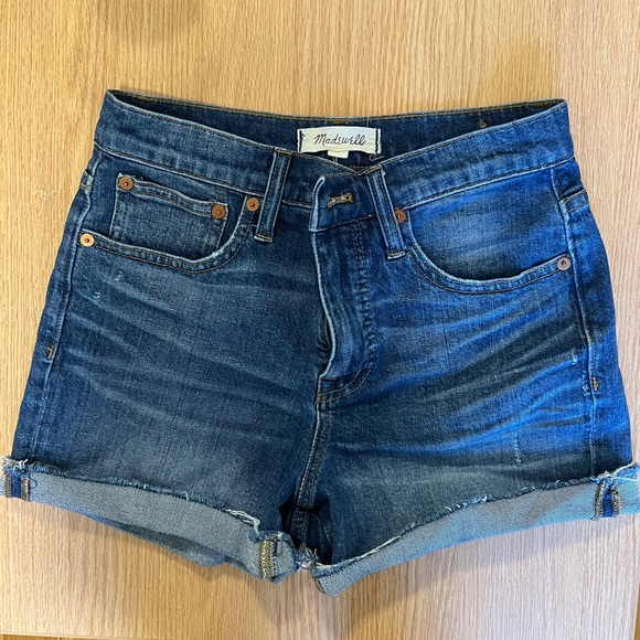 Madewell High-Rise Jean Shorts in Glenoaks Wash size 25 - Picture 5 of 7